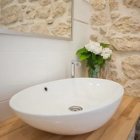 Barone ゲストハウス 3*